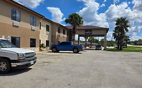 Karnes City Lodge 3*